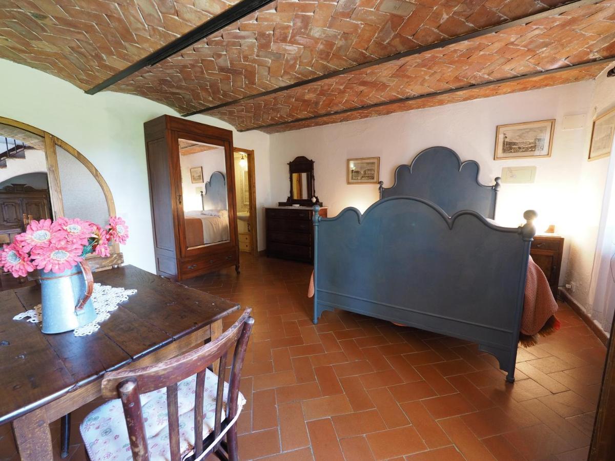 Sassi Bianchi Guest House Sensano Екстериор снимка
