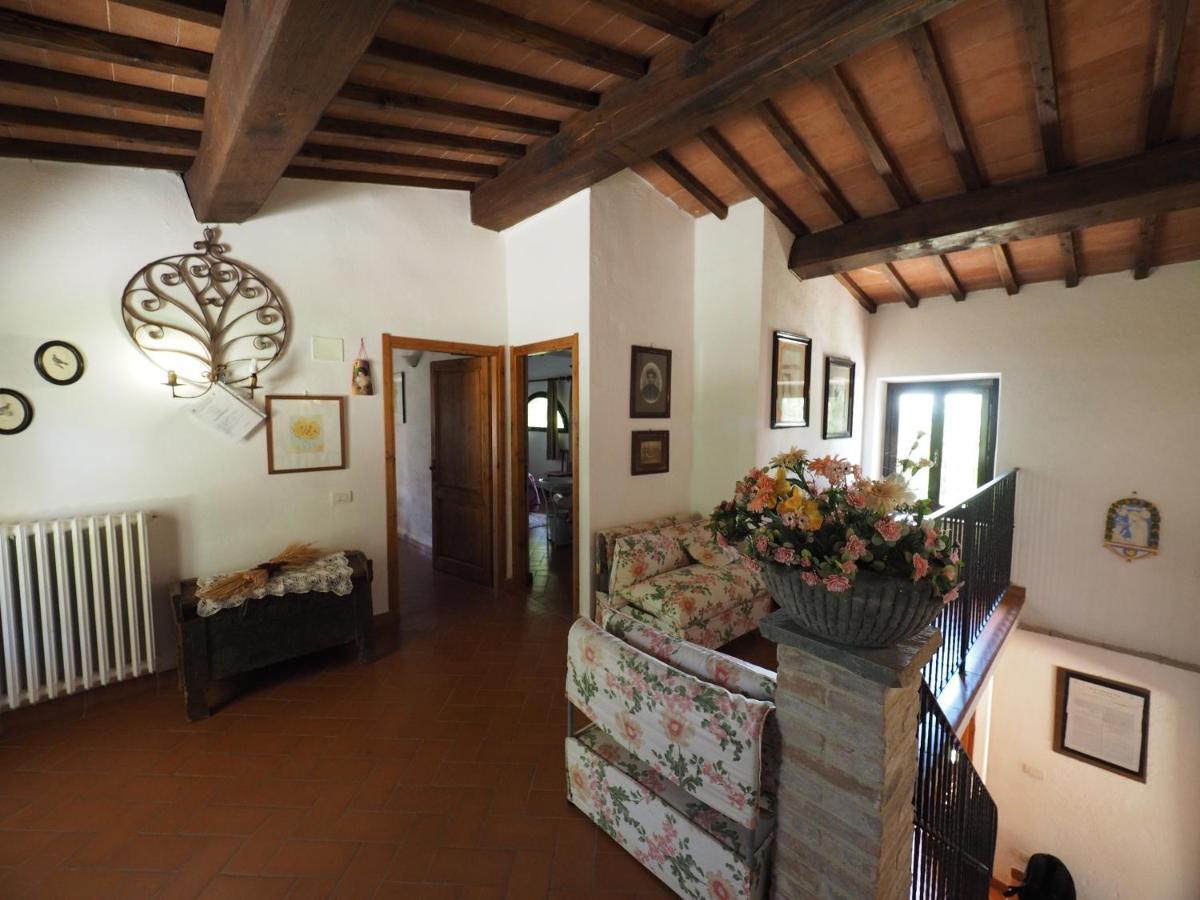 Sassi Bianchi Guest House Sensano Екстериор снимка