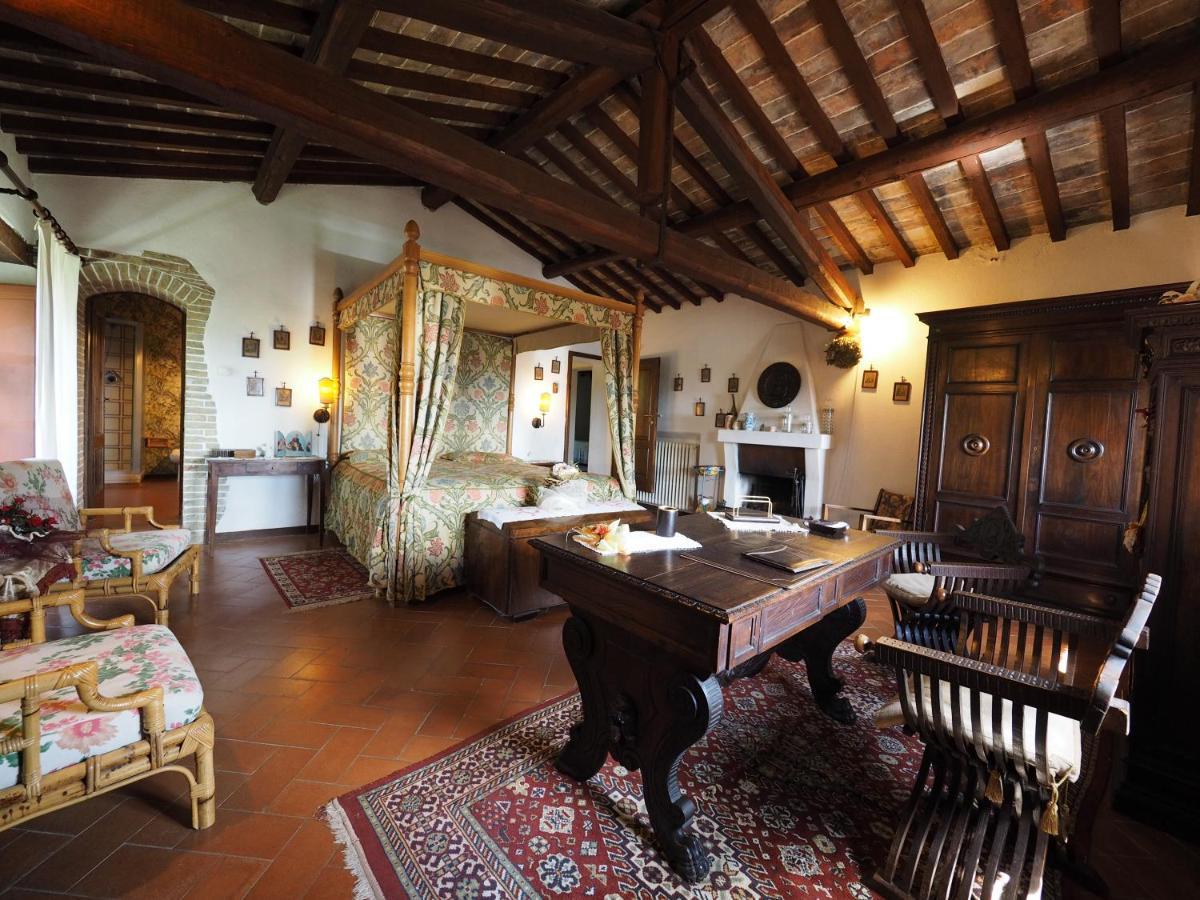 Sassi Bianchi Guest House Sensano Екстериор снимка
