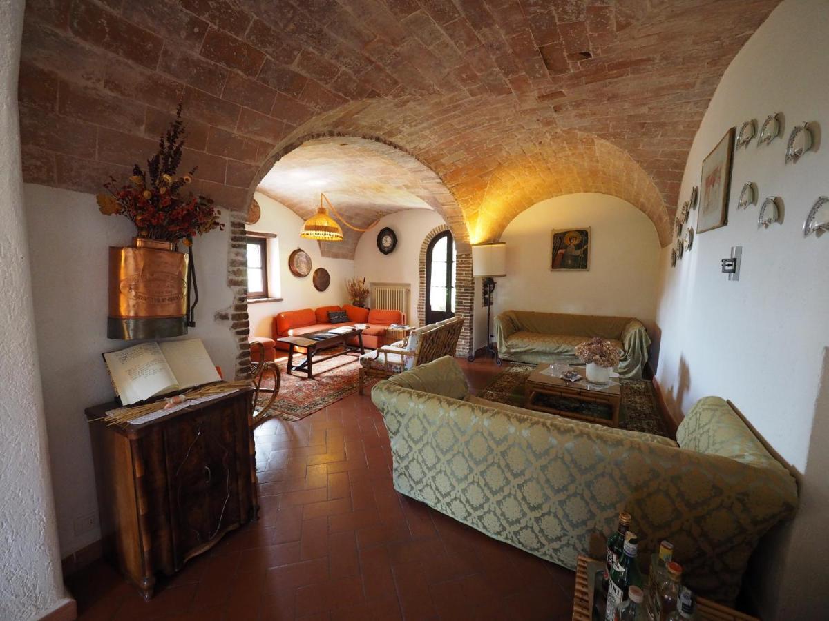 Sassi Bianchi Guest House Sensano Екстериор снимка