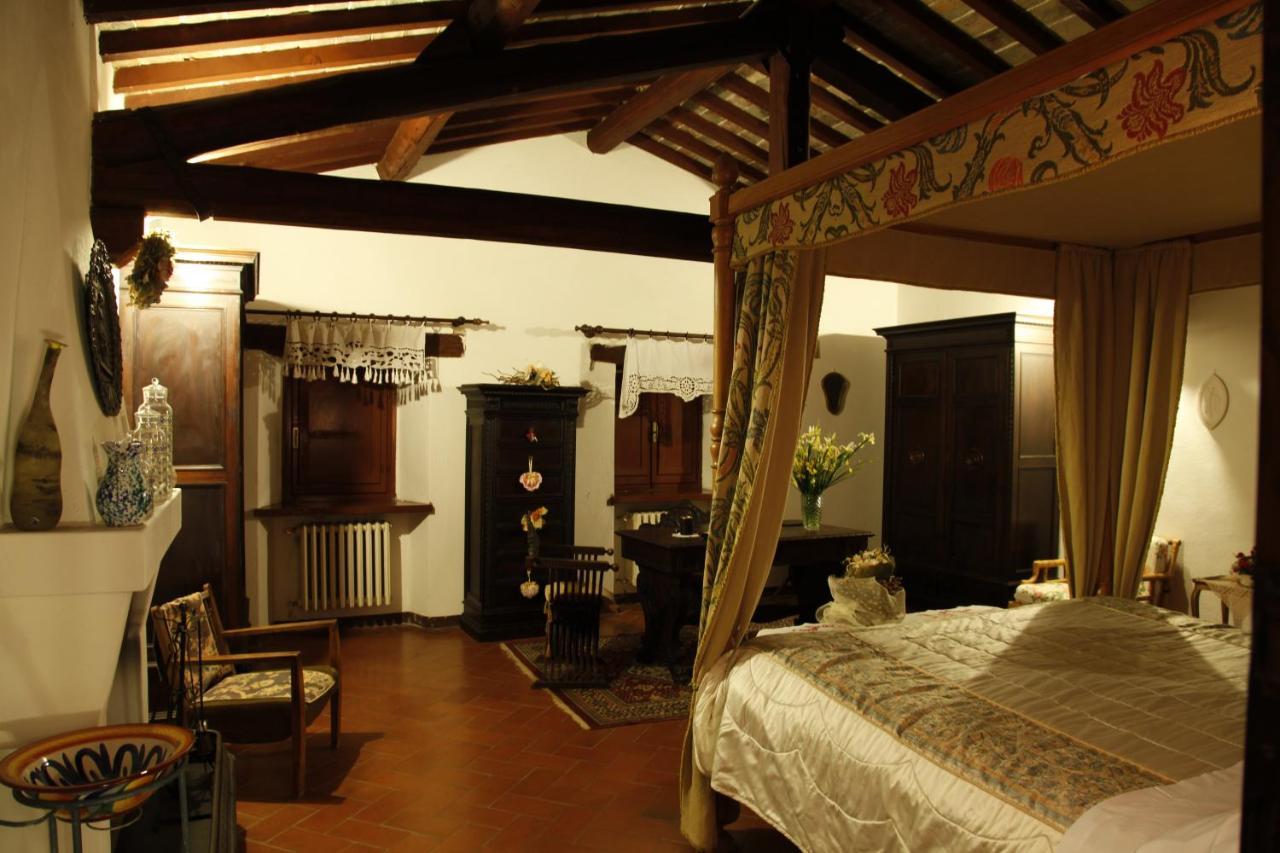 Sassi Bianchi Guest House Sensano Екстериор снимка
