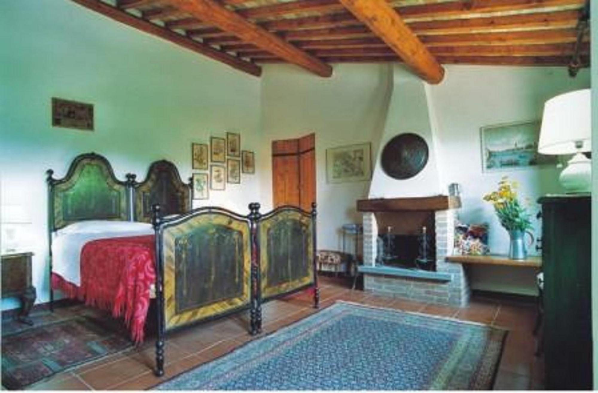 Sassi Bianchi Guest House Sensano Стая снимка