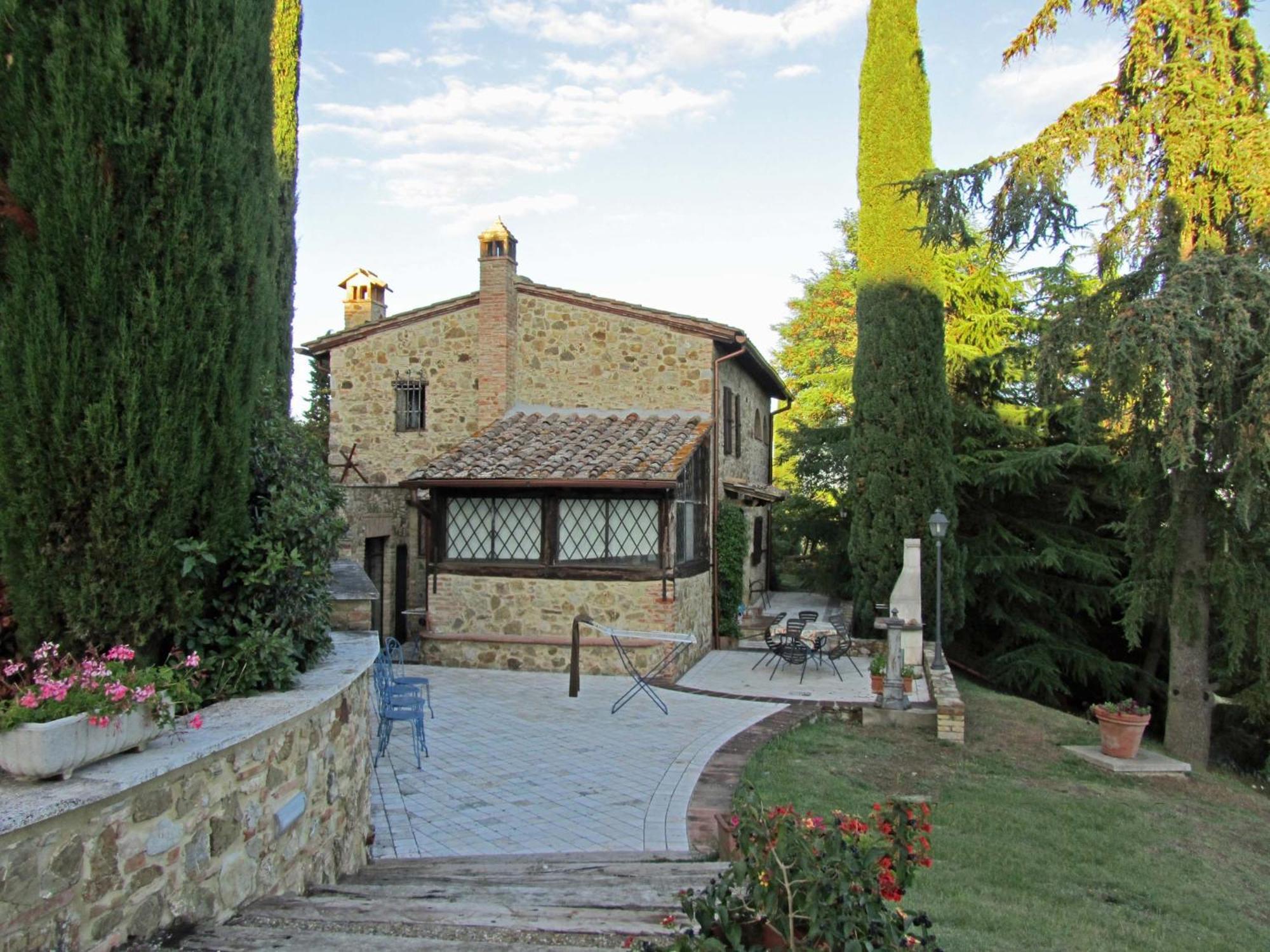 Sassi Bianchi Guest House Sensano Стая снимка
